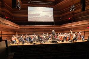 Colville Performance at the Isabel